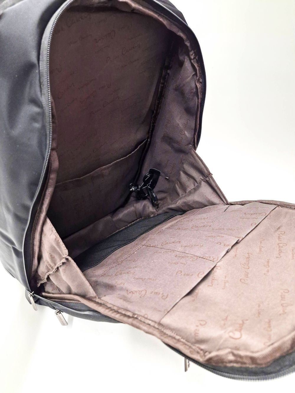 Kuprinė vyriška Pierre Cardin 4449, juoda
