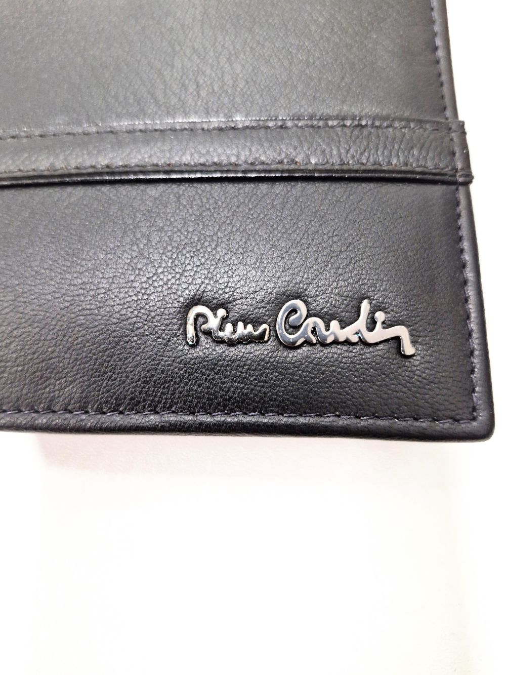 Vyriška odinė piniginė Pierre Cardin 8805, juoda