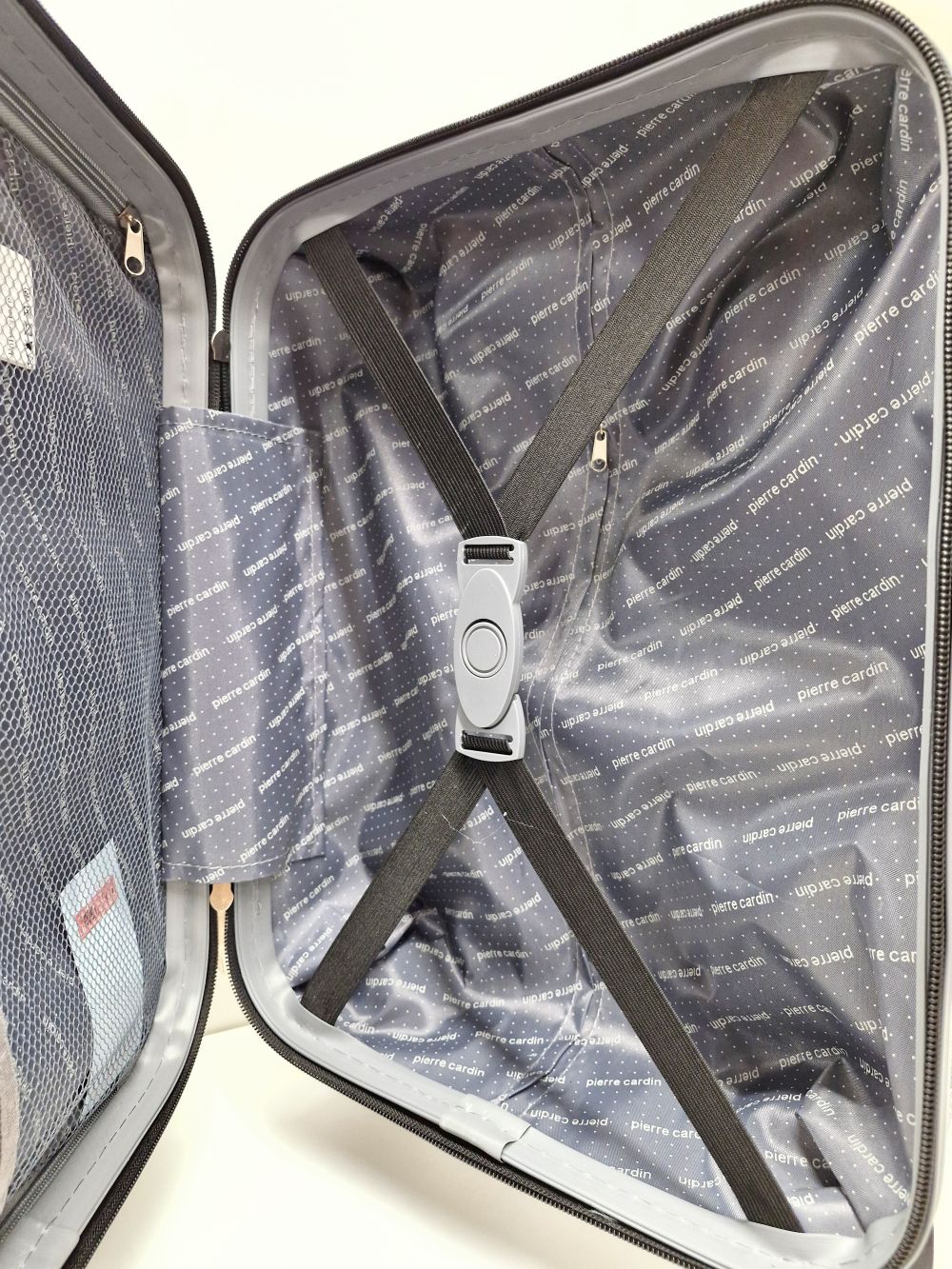 Rankinio bagažo lagaminas Pierre Cardin, pilkas